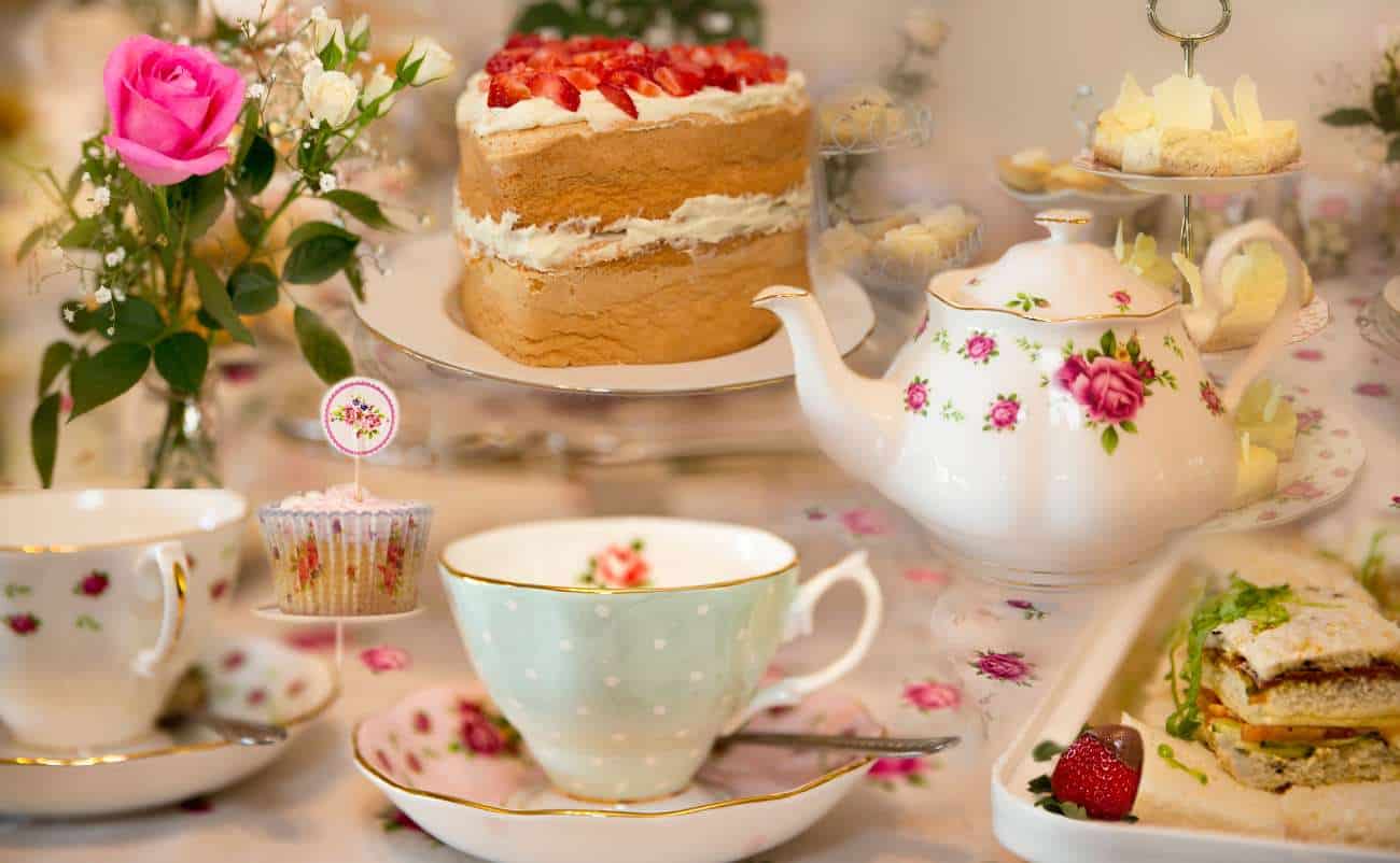 10 Delightful Mothers Day High Tea Ideas